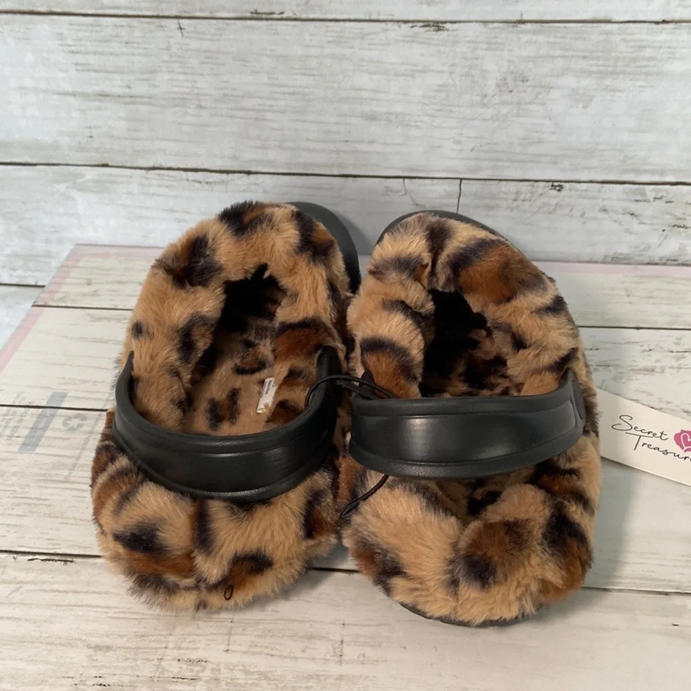 Womens Clogs - Picture 4 of 4